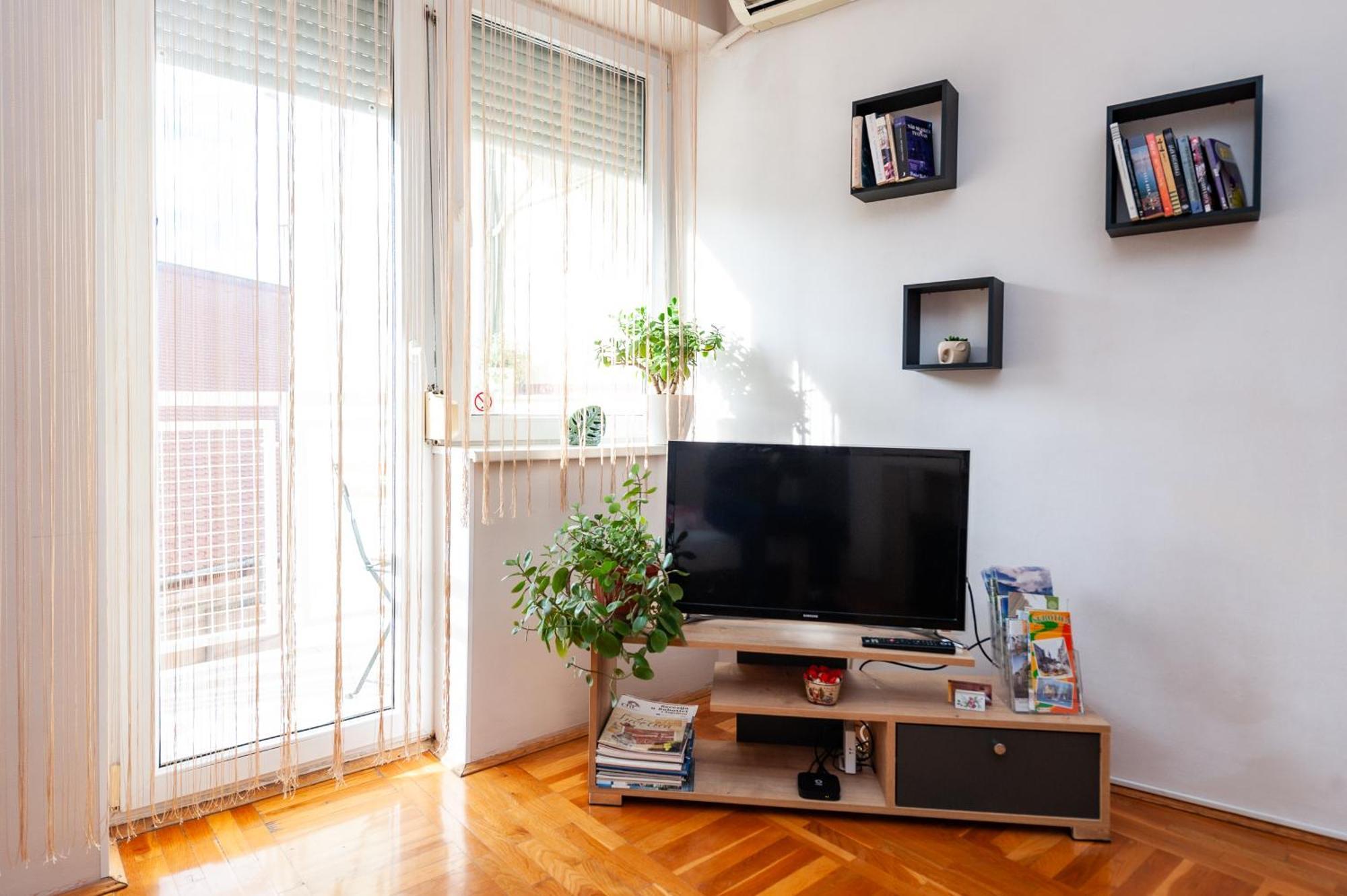 Momo'S Studio Apartment Subotica Exterior photo